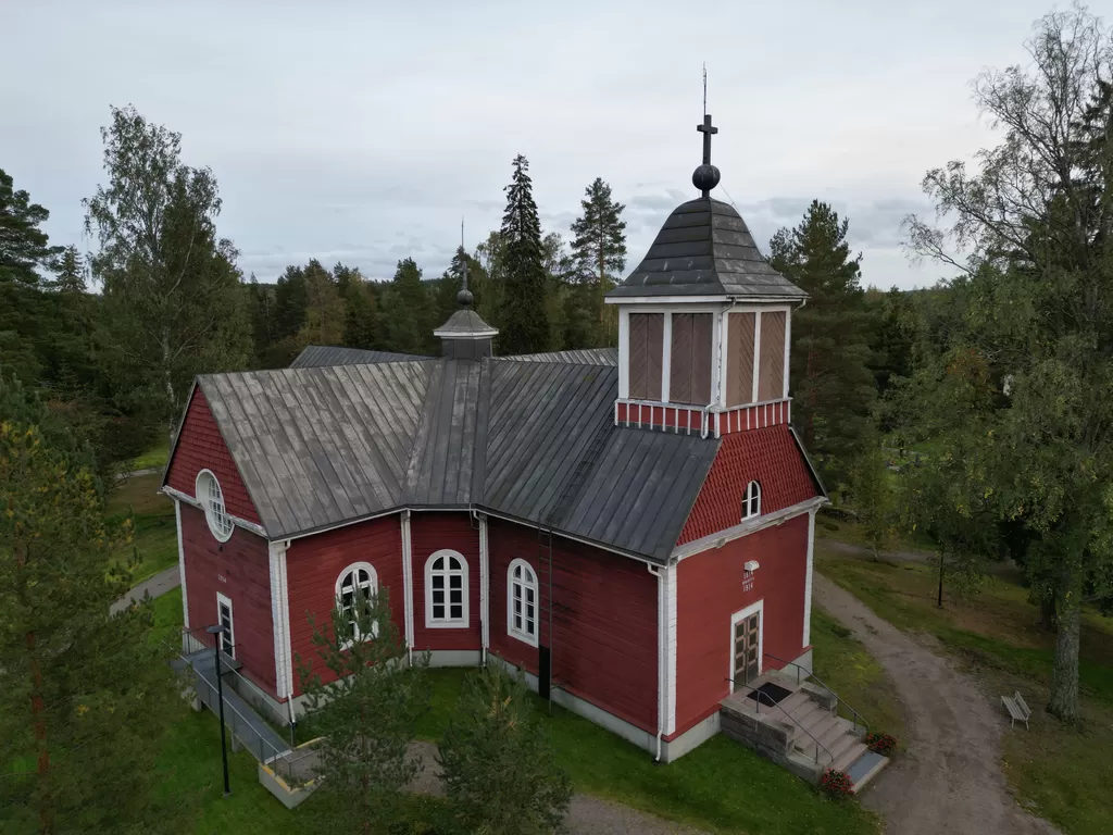 Pukkilan kirkko on saamassa uuden isännän syksyllä.