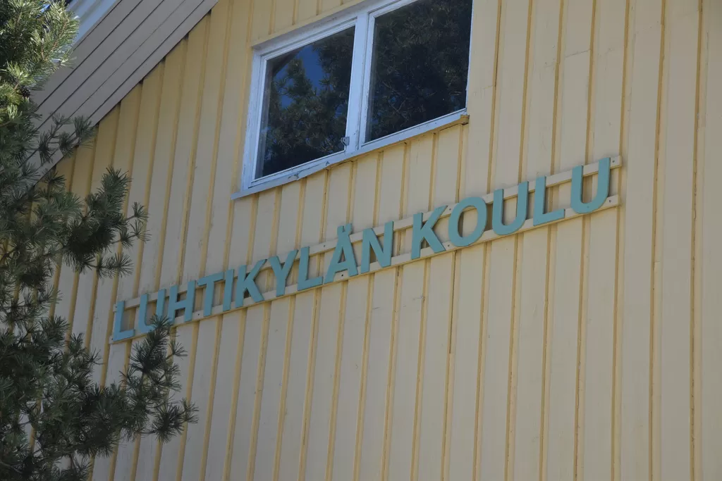 Luhtikylän koulusta jätetty korkein tarjous jäi kauas taakse ensimmäisen huutokaupan kärkitarjouksesta.