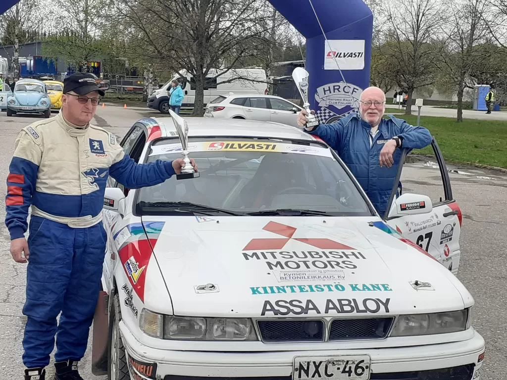 Marko Mäkelä (vas.) ja Matti J. Tarvainen menestyivät Mäntsälän rallissa hyvin.